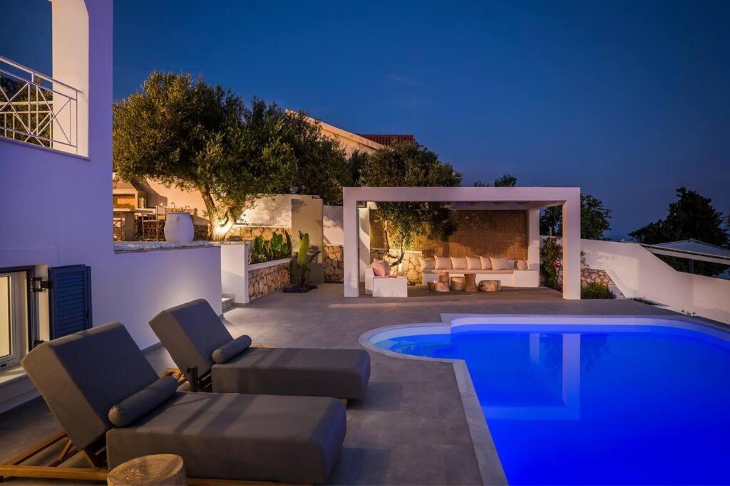 Lourdas White Villa Лурдата Екстер'єр фото